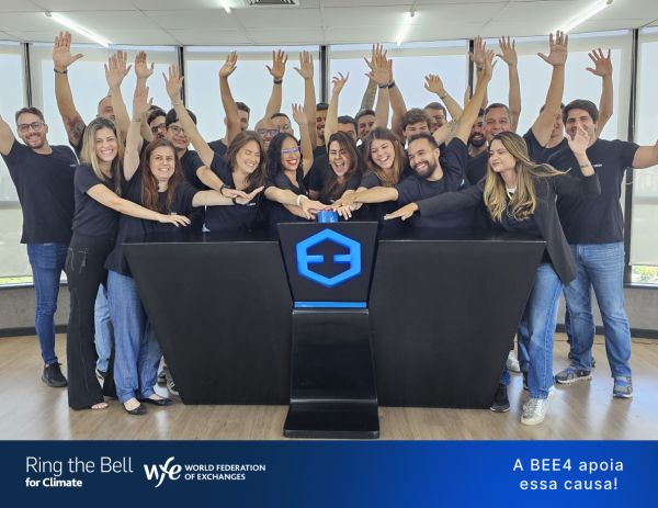 14 December 2023 - ‘Ring the Bell’ pelo clima: BEE4 adere à iniciativa global em favor do meio ambiente