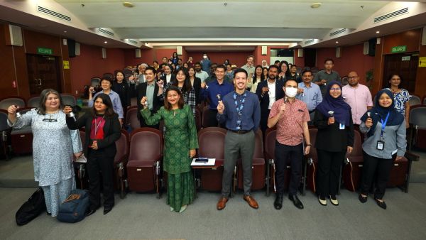 29 November 2023 - Bursa Malaysia’s Ring the Bell for Climate events