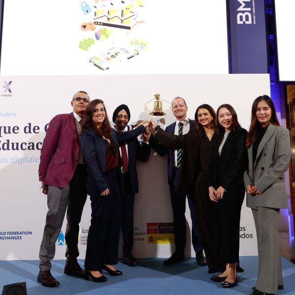 7 October 2024 - BME opens the stock exchange session with a Ringing of the Bell for Financial Education